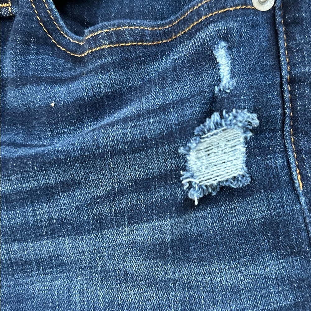 Signature by Levi Strauss Womens Jean Shorts - Dark Blue Light Blue Mid length - Picture 8 of 9